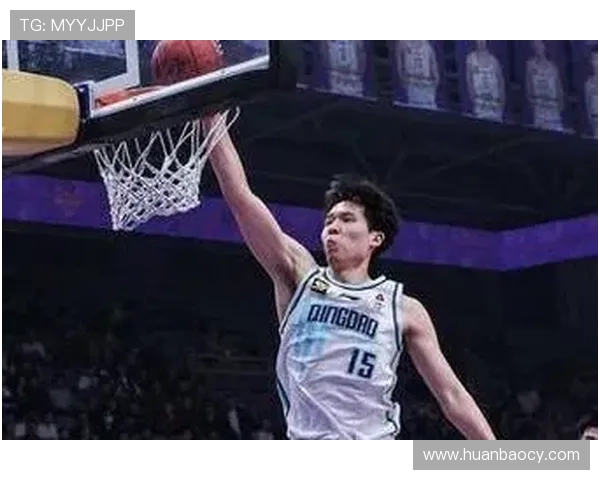 方硕的篮球之路:从青涩新星到CBA赛场的闪耀之光 方硕的篮球之路:从青涩新星到CBA赛场的闪耀之光